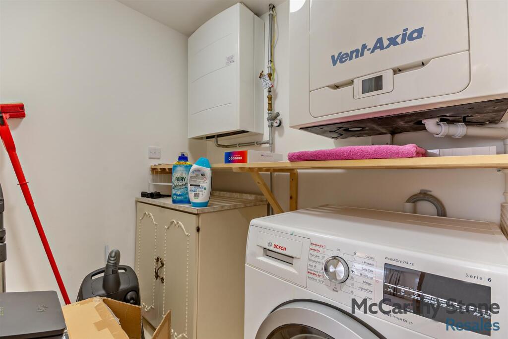 8654939-interior09-800.jpg