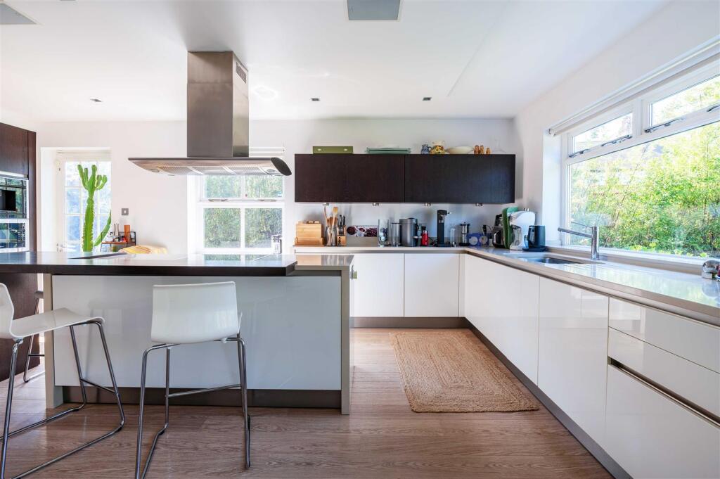 7 Kings Close (7 of 17).jpg