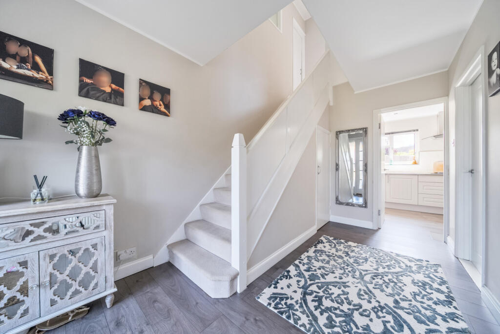 1339682-8-689b432...