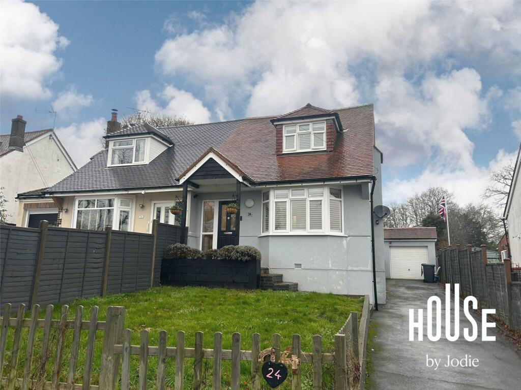 Woodcroft Lane, Lovedean, PO8