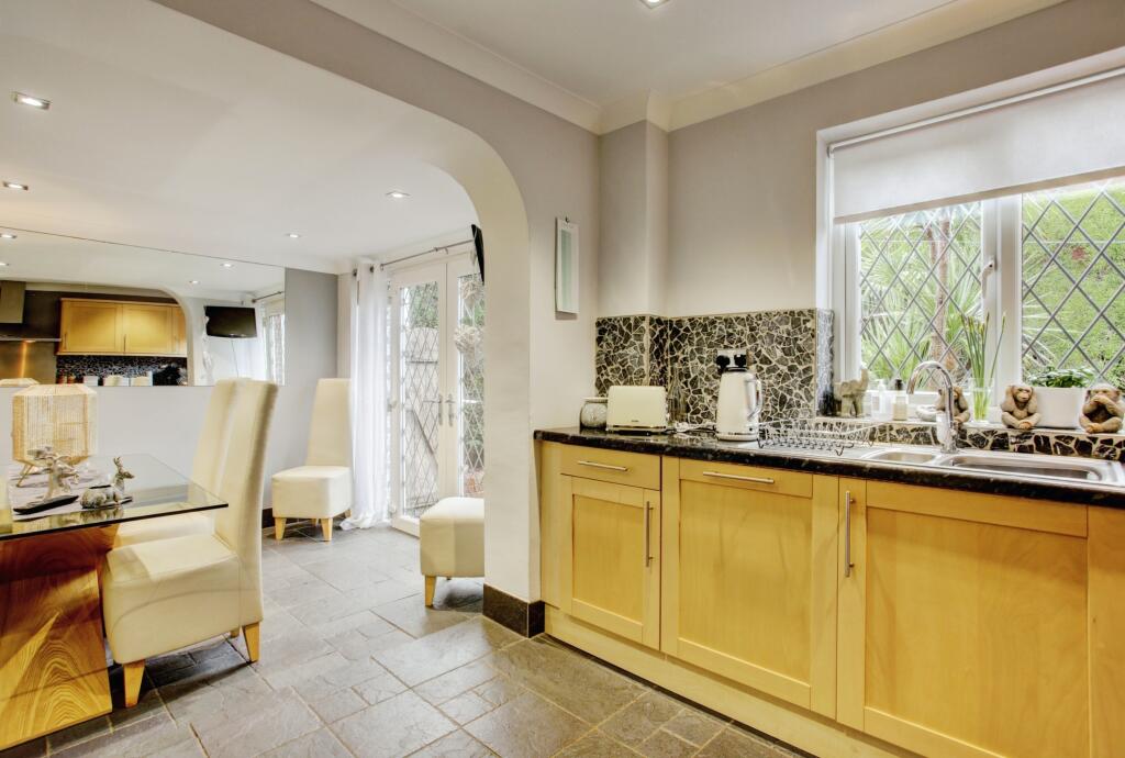 Breakfast Kitchen