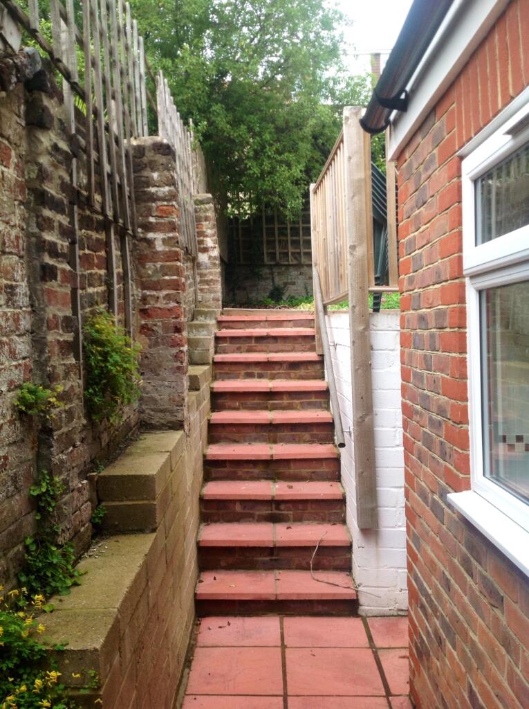 75 Hythe Road Outside Area (3)
