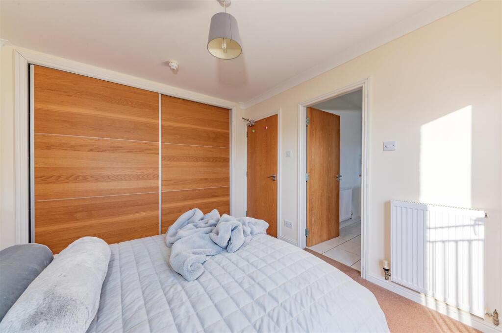 15 Dudhope Gardens Dundee-15.JPG