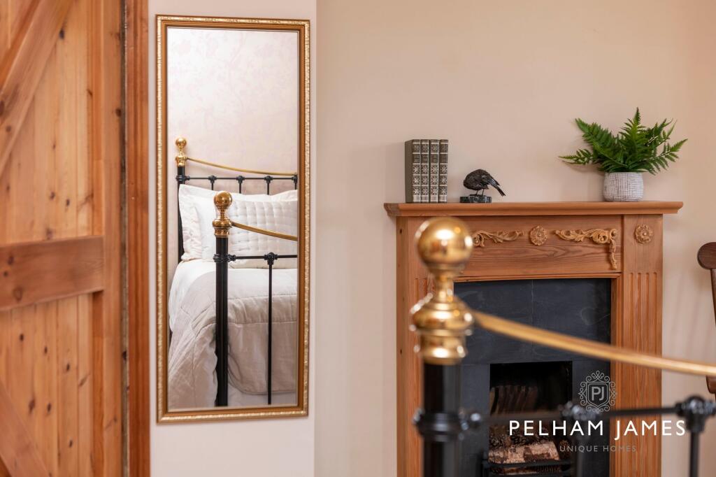 Principal Bedroom, Rivermede, Barrowden