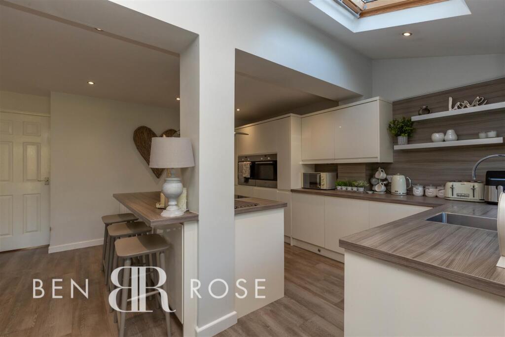 Kitchen/Diner/Family Room