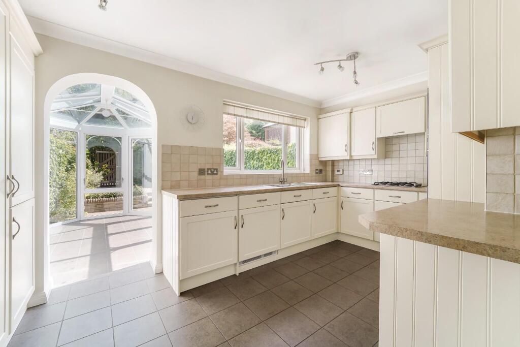 THE WALLED GARDEN (7).jpg