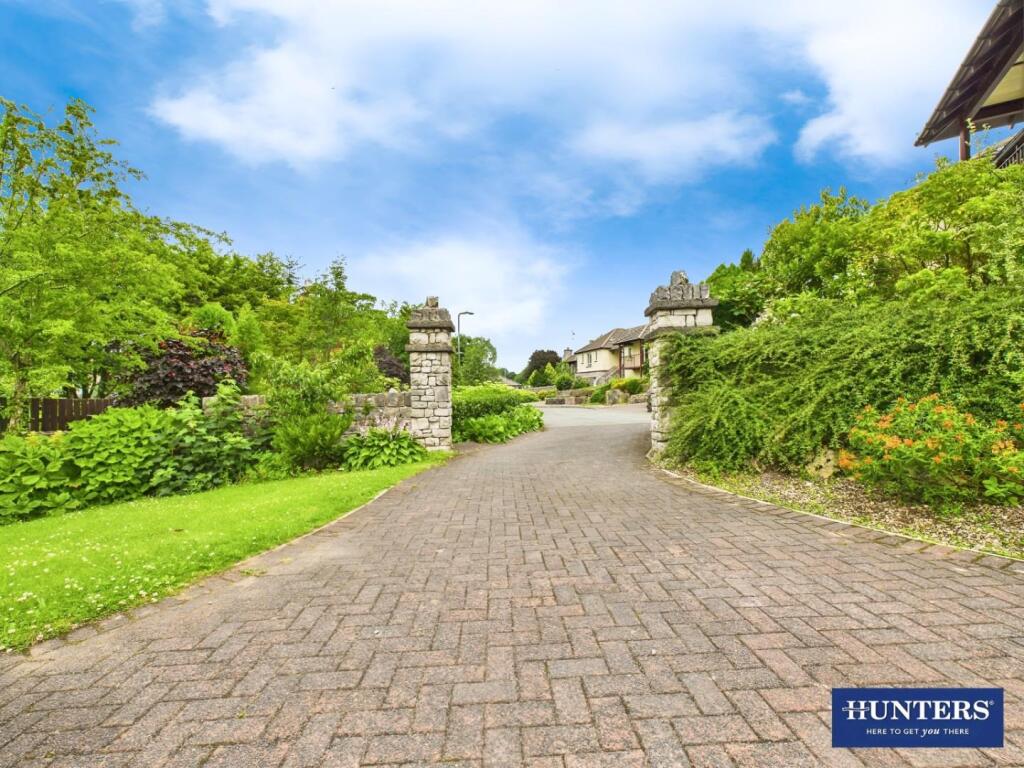 5ce039fc-front 201.jpg