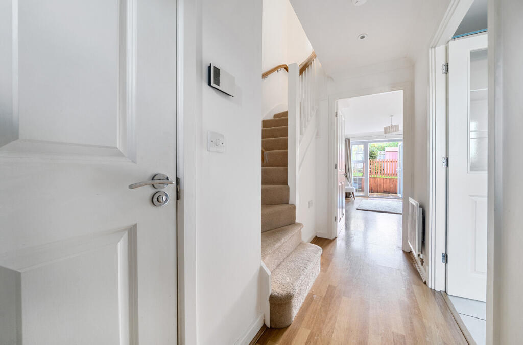 1374055-17-6909d4...