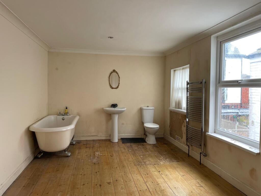 20250903 130106000 IOS 25 T202509171001.jpg