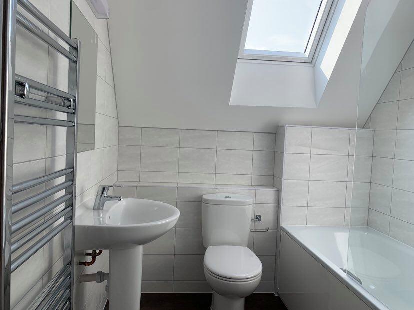 120128514_7679289671