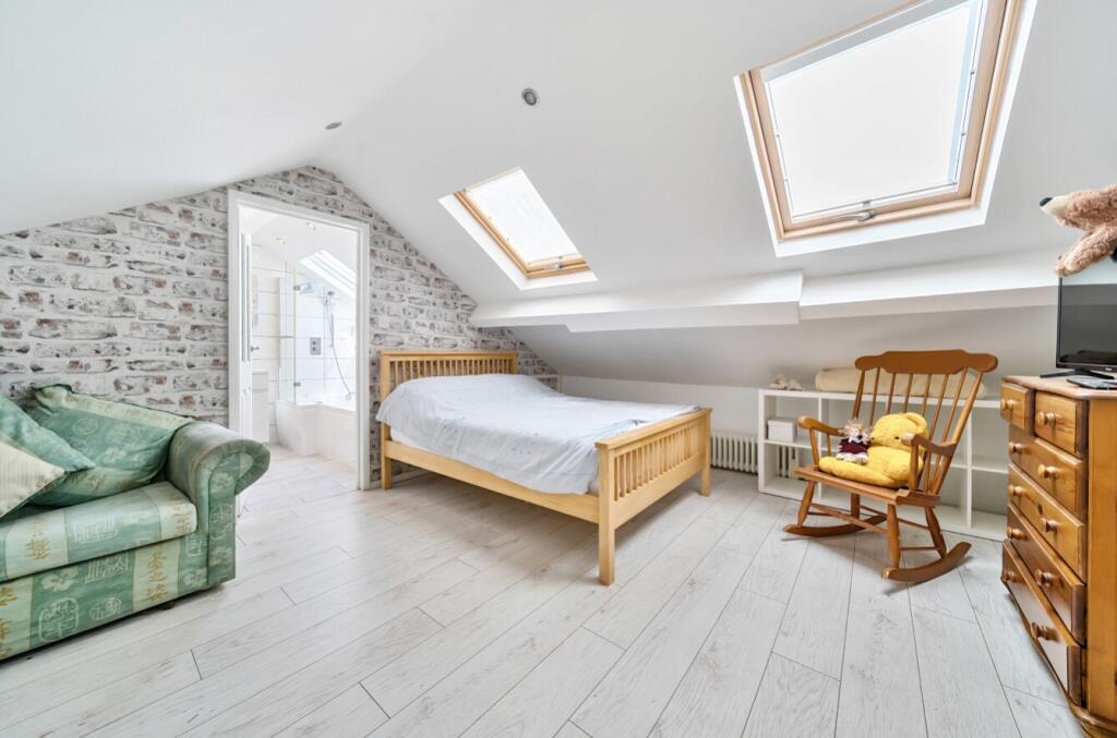 1310721-18-685025207efd2