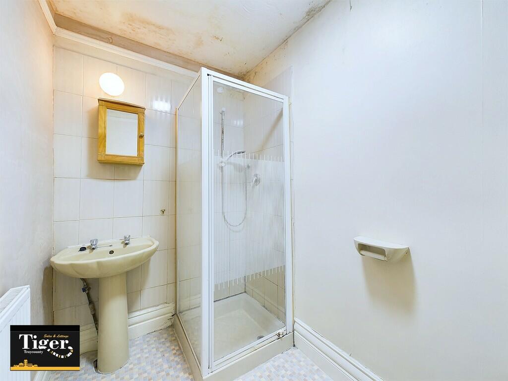 CAM03440G0-PR0196...