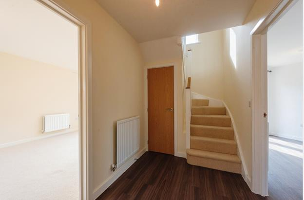 84 Osprey - entrance hall.png