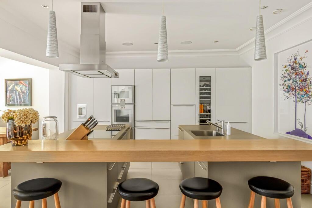 Modern Luxury Kitchen