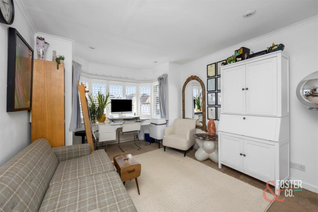 Woodland Avenue, 79, Copse Wood Cottages-013.jpg