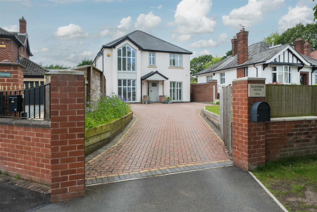 127a Crewe Road-055.jpg