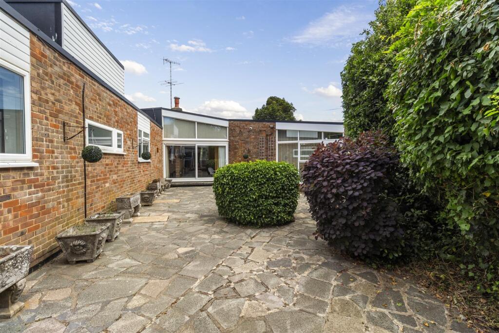 Ferring Lane,45-035.JPG