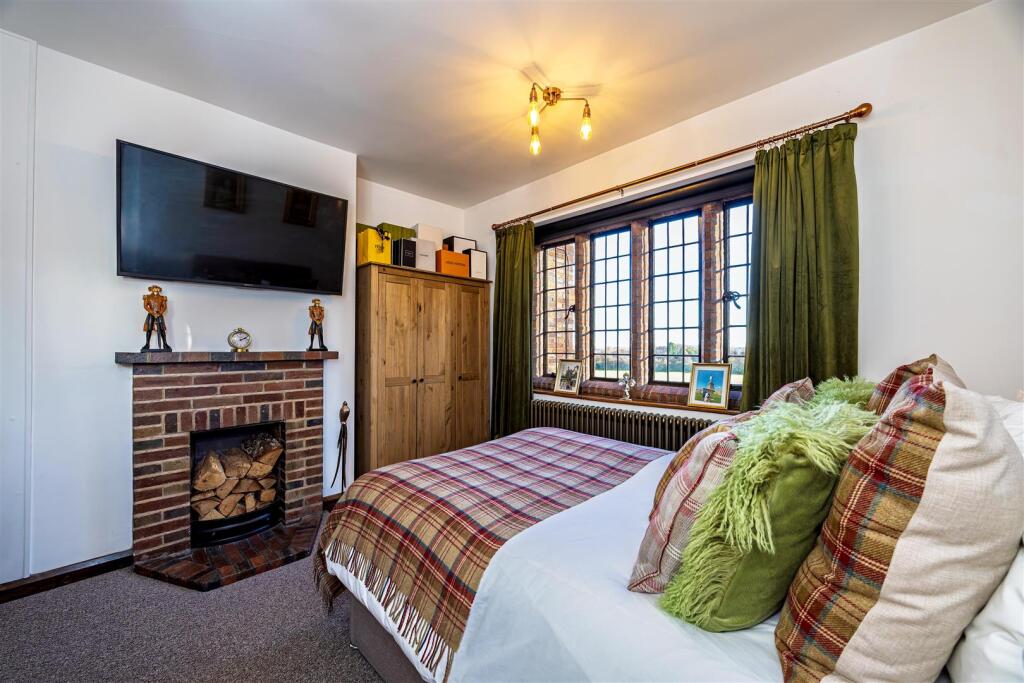 Bedroom 3.1 SAPL3876-20251125-DxO_DeepPRIME XD2s.j