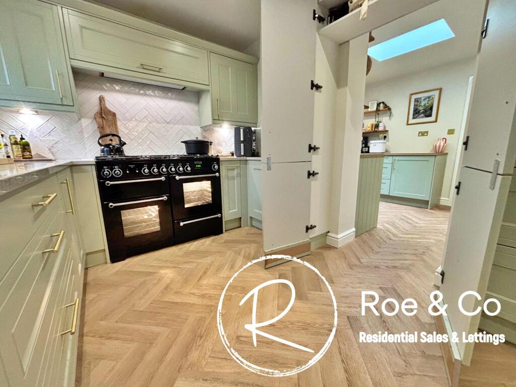 Kitchen/family/dining room