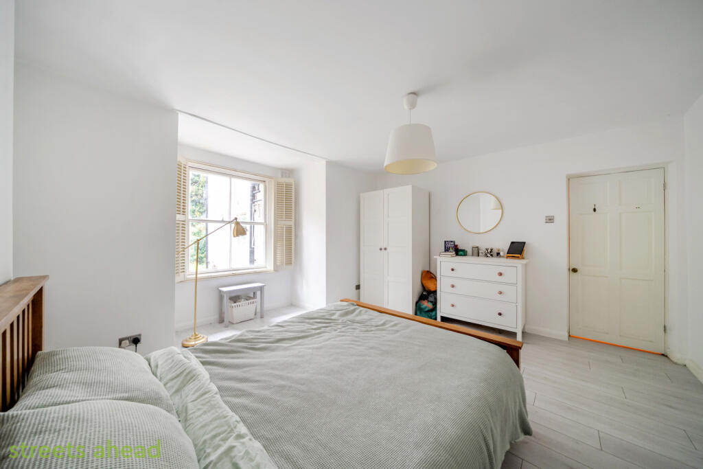 44a1515e-e5a4-4a2...