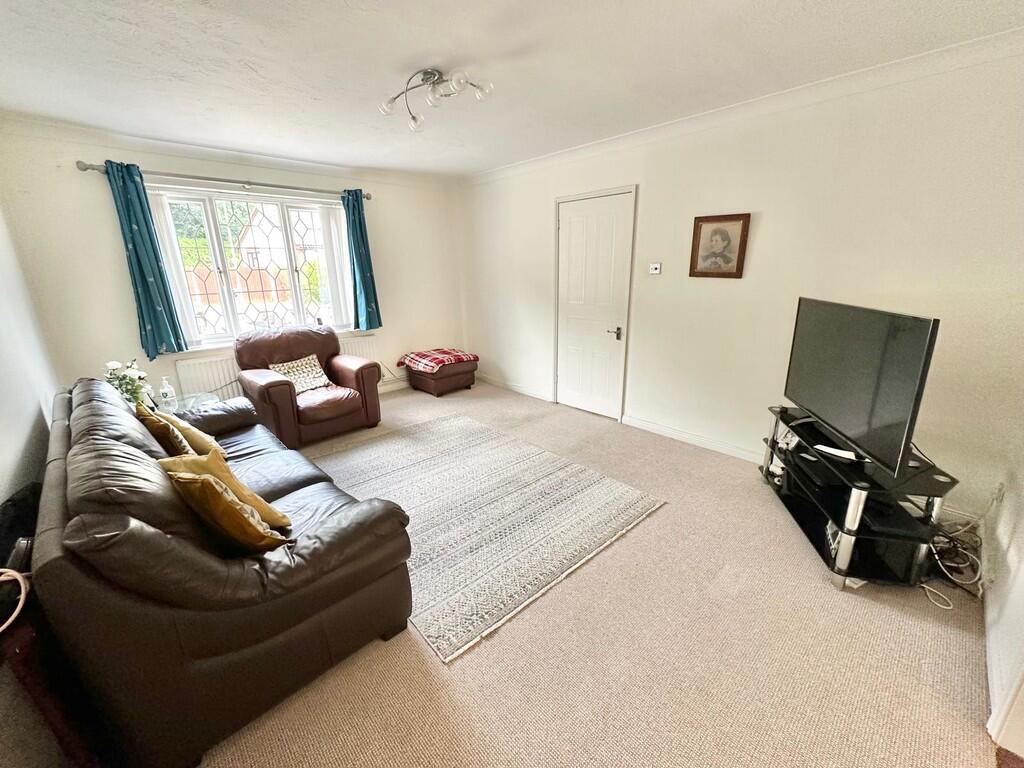 IMG-20250722-WA00...