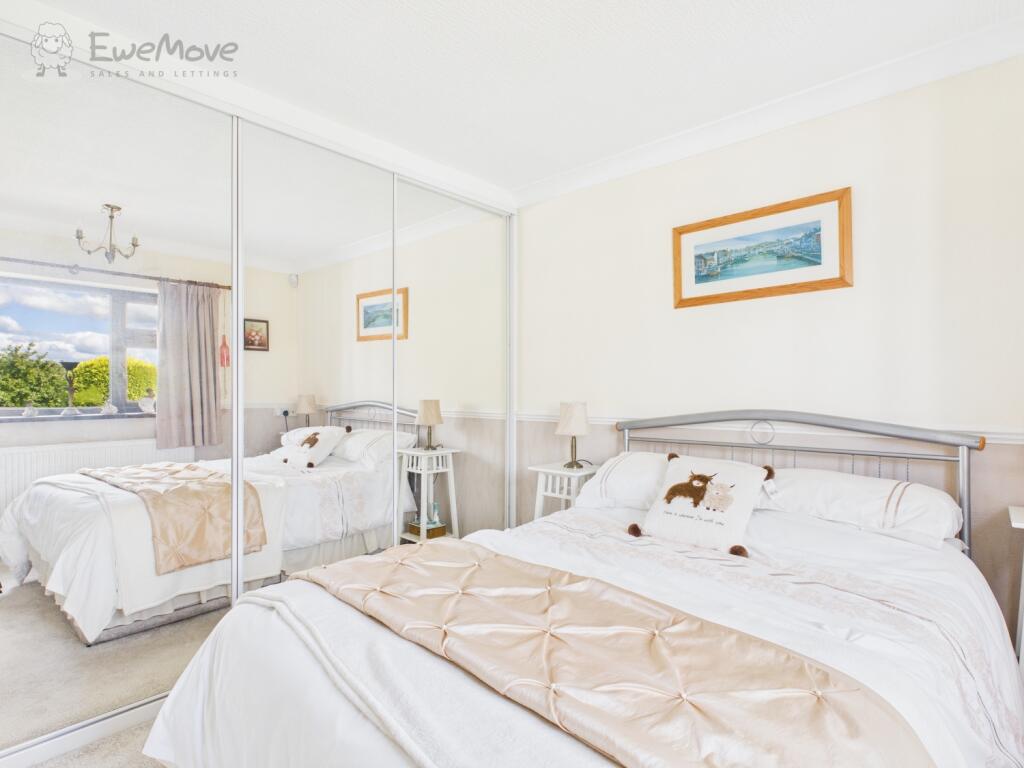 CAM05065G0-PR0011-STILL014