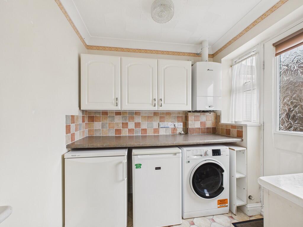 CAM04092G0-PR0082...