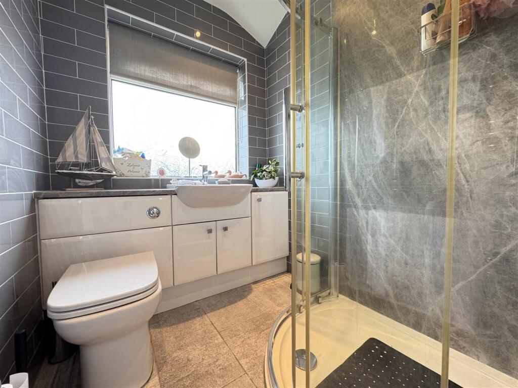 IMG_9953 (Large).JPG