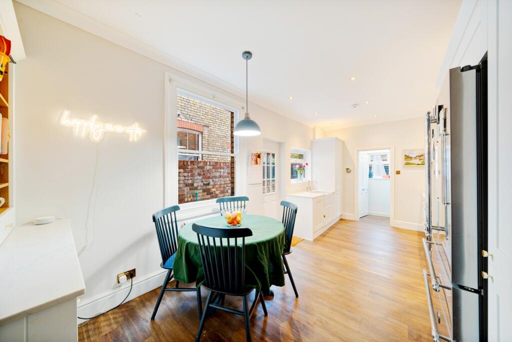 Kitchen Breakfast Room
