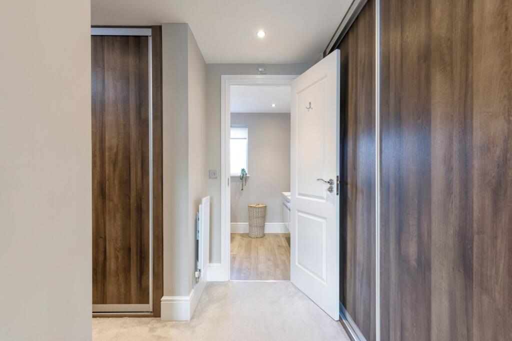Master dressing area