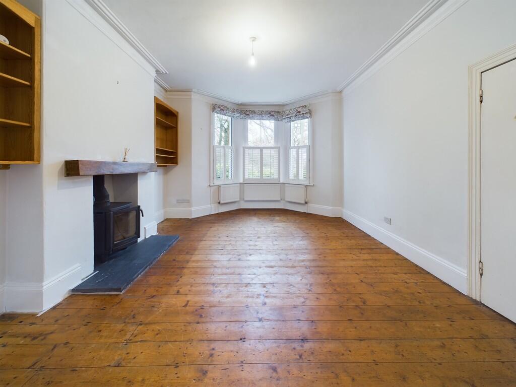 CAM02089G0-PR0387...