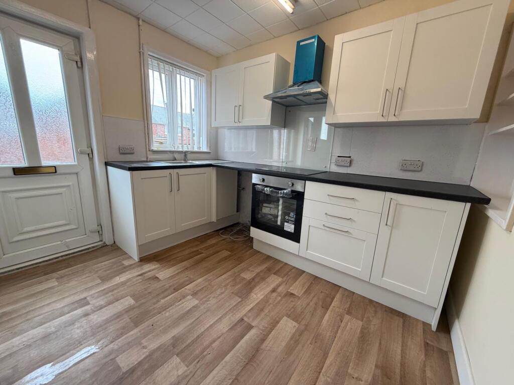 30a78561-92db-4985-83bd-ee22085f4c1b