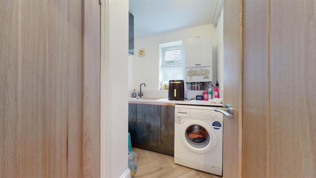 Sackville Road Utility