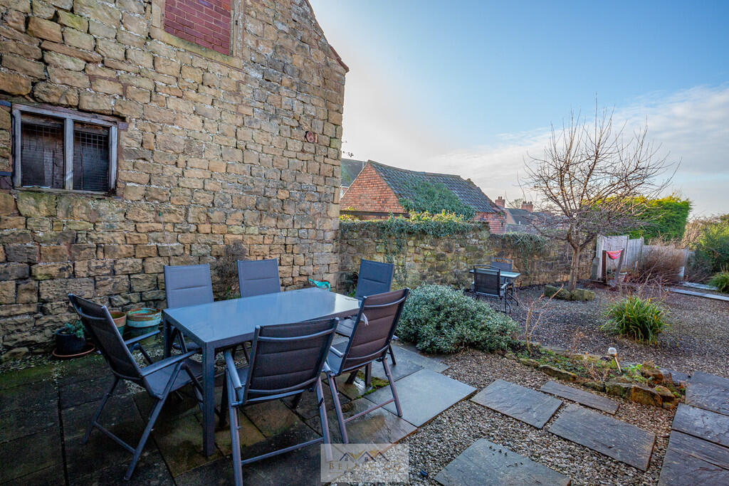 Back garden 1.5