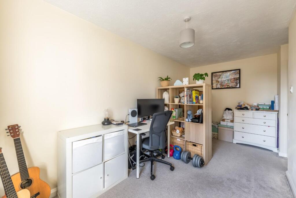 Flat 5, St Nicholas Place -11.jpg