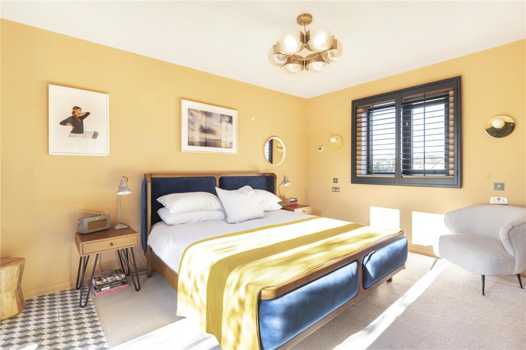Principal Bedroom