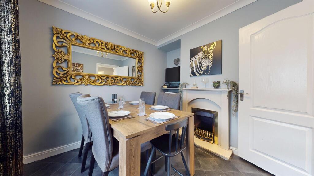 Holt Crescent - Dining Room