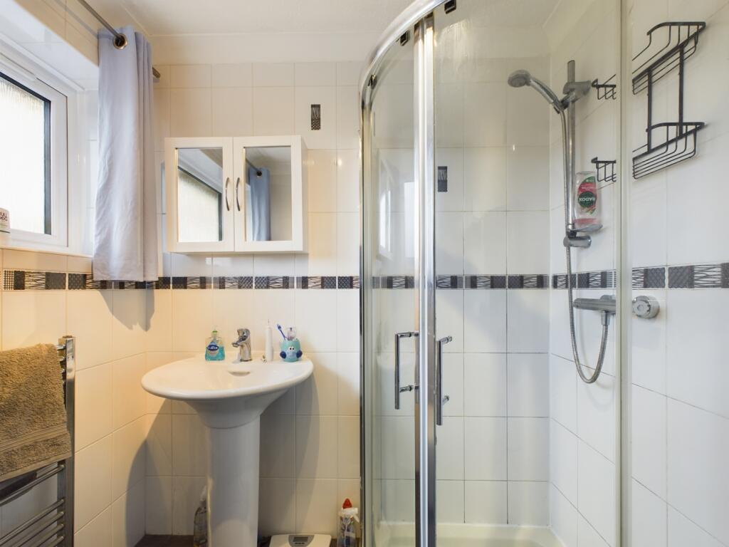 CAM02386G0-PR0112-STILL003