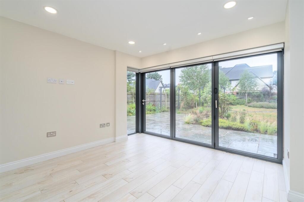 68 Alberbrook Road Solihull_5.jpg