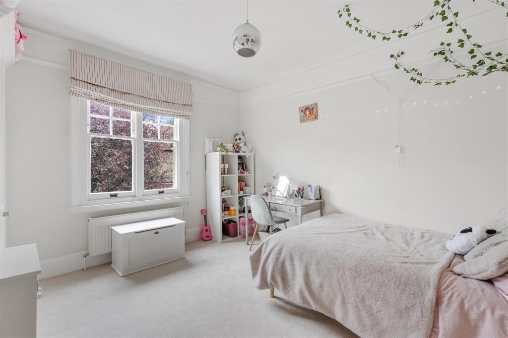 COLLEGE ROAD (12).jpg