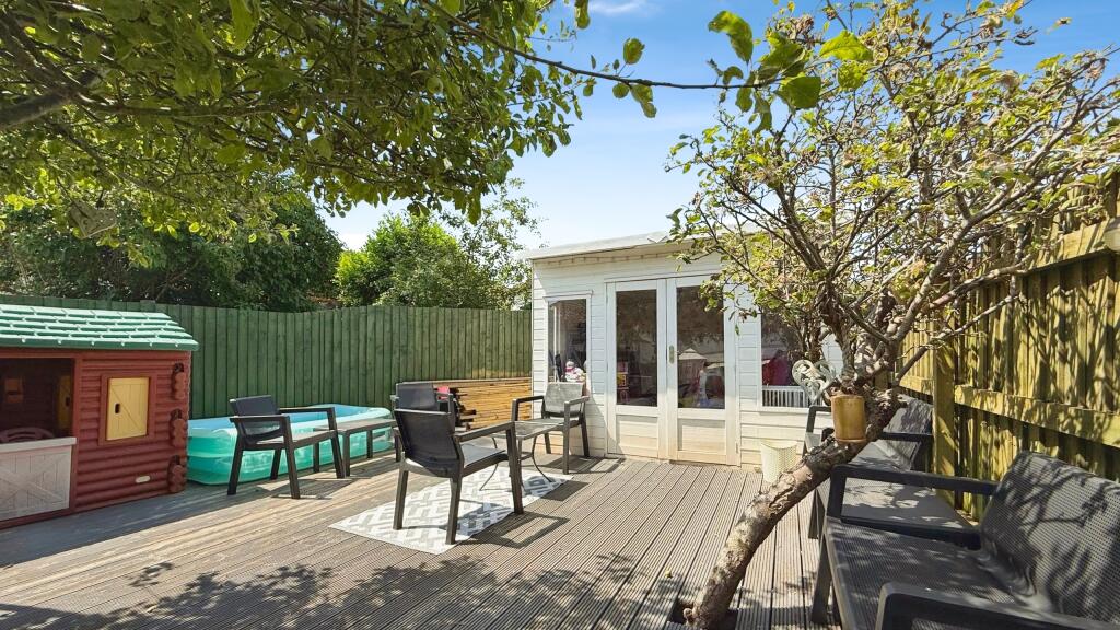 Summer house