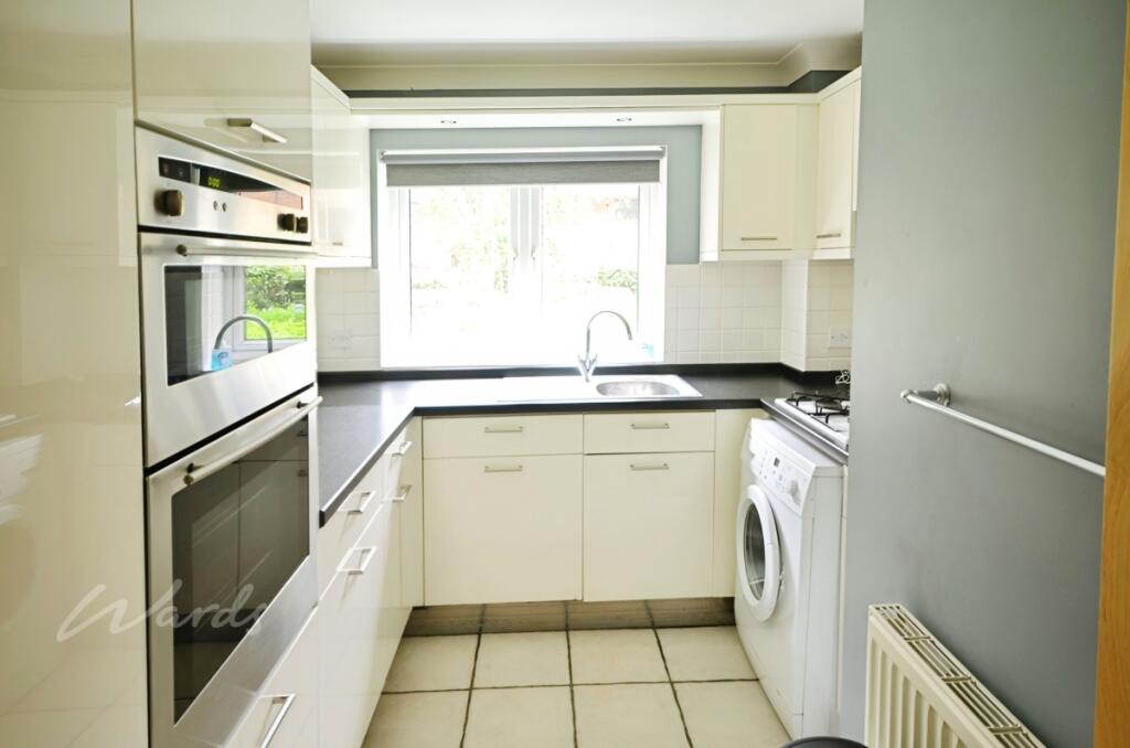bridge kitchen