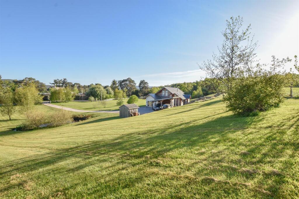 GARDEN FROM EAST.jpg