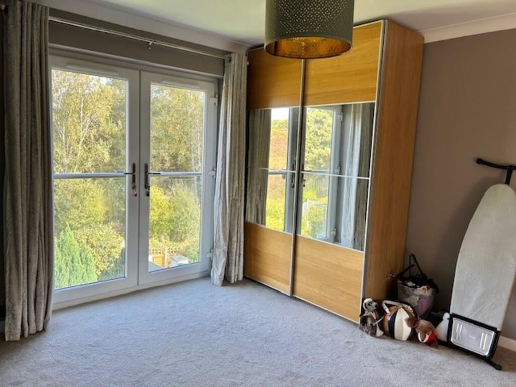 bed 1
