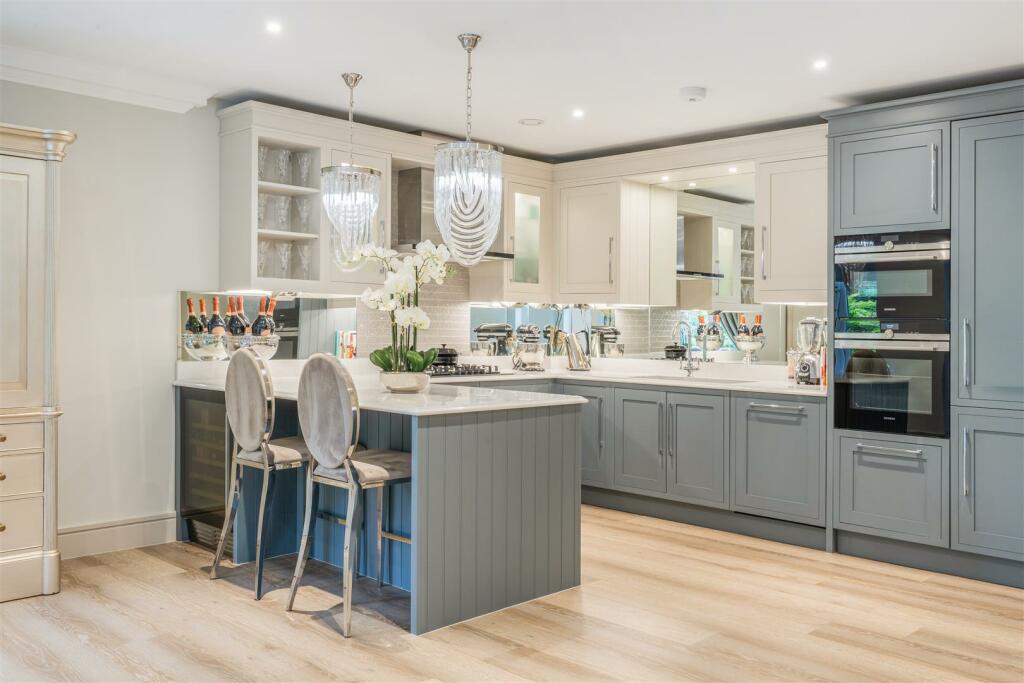 Brochure Flat 6 285959 (10).jpg