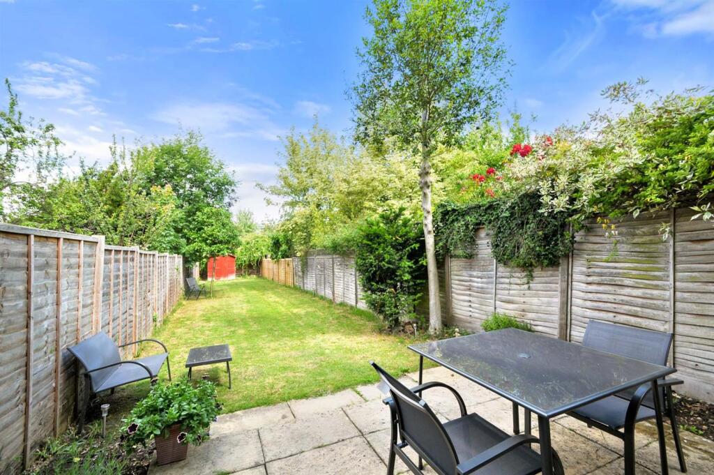 GCJSJCP - 31 Aston st - Garden - Original_low.jpeg