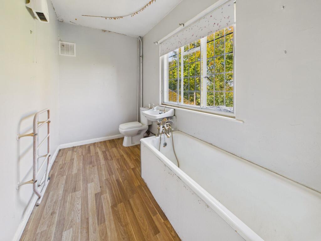 First Floor Bathroom