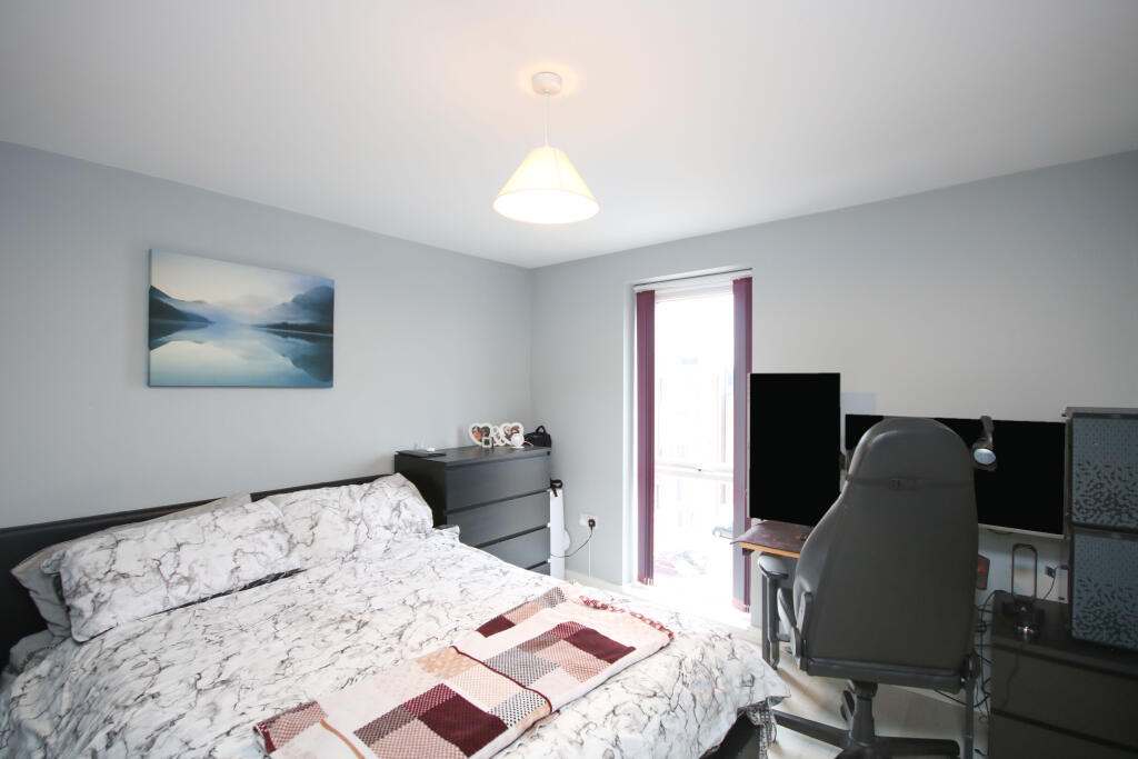 Master Bedroom 2.JPG