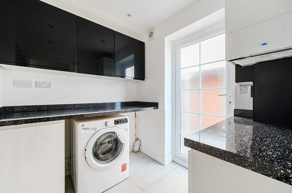 129905512682f3fdc9582farw1c