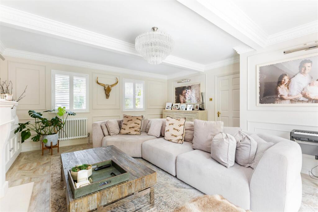 94088_8 Steadings Rise Mere (14).jpg